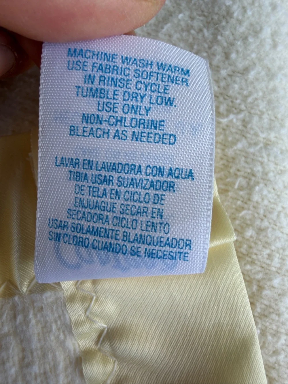 Vintage Carter’s Satin Trim Fleece Baby Blanket Tiny Little Bee Yellow USA GUC